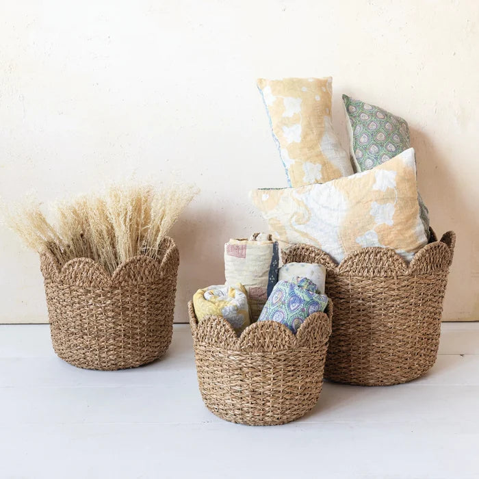 Creative Co-Op | Braided Bankuan & Rattan Baskets w/ Scalloped Edge