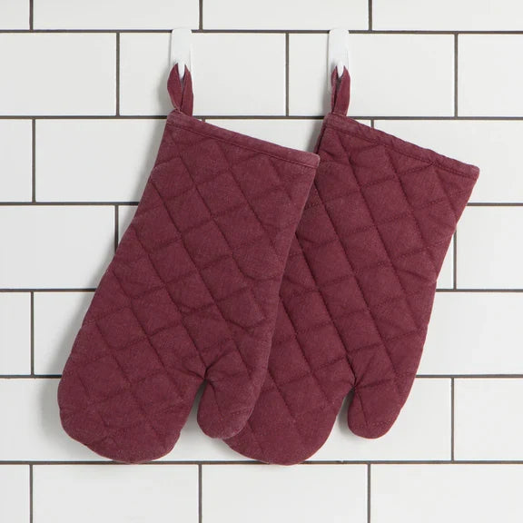 Danica Heirloom | Oven Mitt, Stonewash Wine