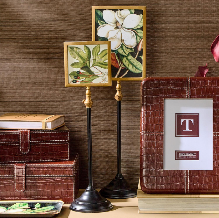 Double-Sided Photo Frame