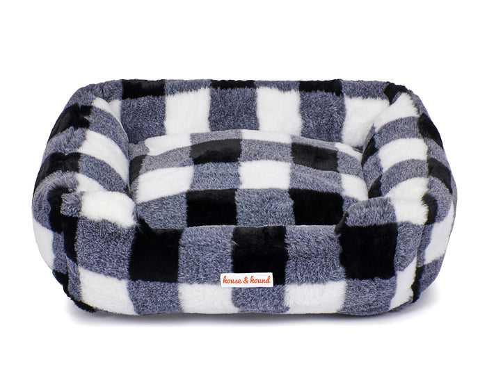 Faux Mink Dog Bed – Black & White