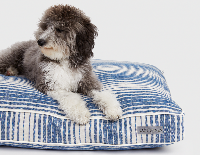 Hampton Navy Rectangular Pillow Bed