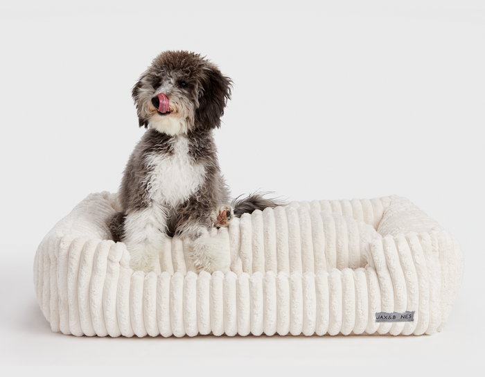 Luna Ivory Lounge Bed