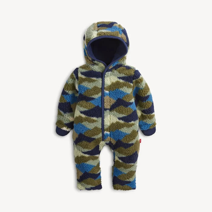 Magnetic Me| Camo Peak Sherpa Boys Pram