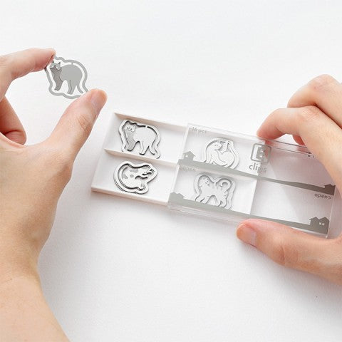 The set contains 4 each of 4 designs, for a total of 16 delicately etched clips.
