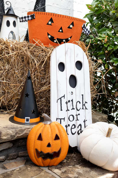Mud Pie | Ghost Light-Up Door Hanger