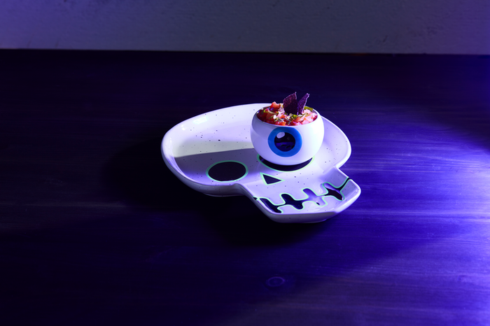 Mud Pie | Skeleton Glow in the Dark Chip & Dip Set