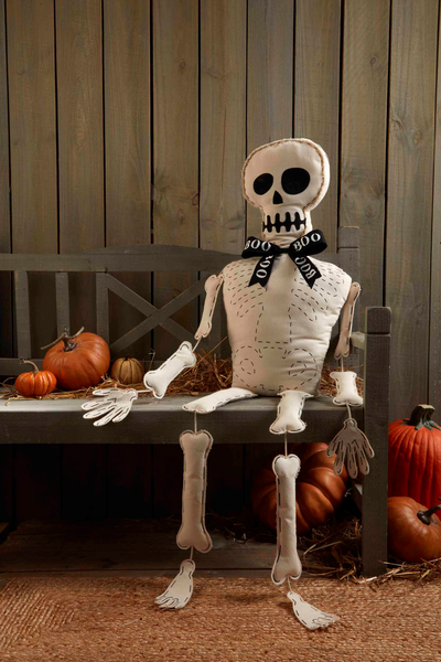 Mud Pie | Skeleton Sitter