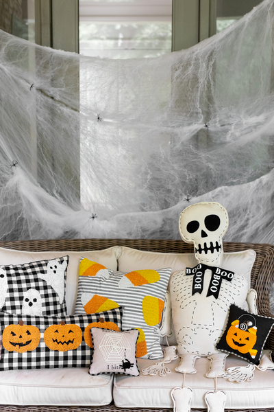 Mud Pie | Skeleton Sitter