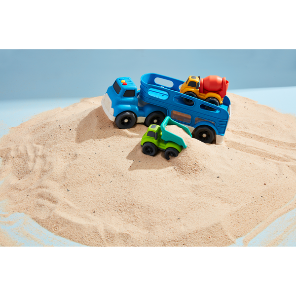 Mud Pie | Wheat Straw Car Carrier