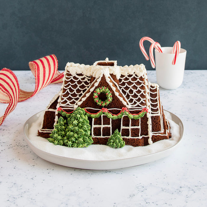 Nordic Ware | Gingerbread House Bundt Pan