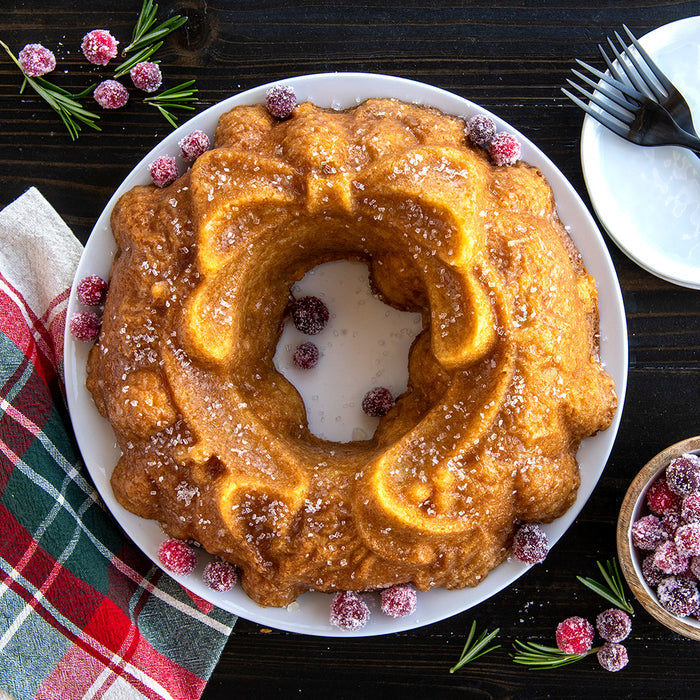 Nordic Ware | Holiday Wreath Bundt Pan