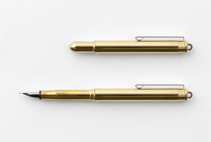 The TRAVELER'S COMPANY BRASS FOUNTAIN PEN has received a couple of changes this year- the clip is now a matte finish instead of a bright, mirror finish.
