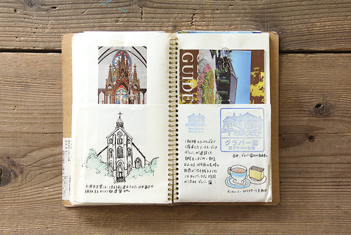 The generously sized gold spiral binding allows plenty of room for filling the pockets with travel treasures!